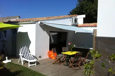 Image de Jolie maison de charme 3* spa privé terrasse mer plage centre village commerces