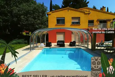 Image de ★★★ Close to Cassis! with Salt Pool, Covered, Heated ★★★