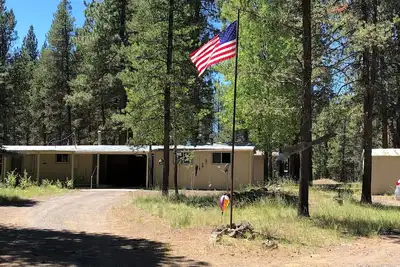 Image de 10 acres d'intimité près de Sunriver