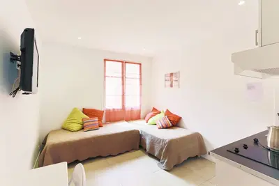 Image de Centre Cannes, appart à 7 minutes à pieds du palais des festivals, plage, . .