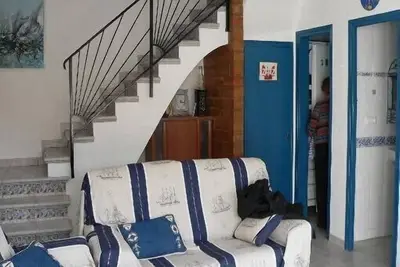 Image de Maison meublee, belles prestations, pres de la plage et du port de plaisance