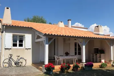 Image de A 250m de la plage et tres proche du marché  à pied