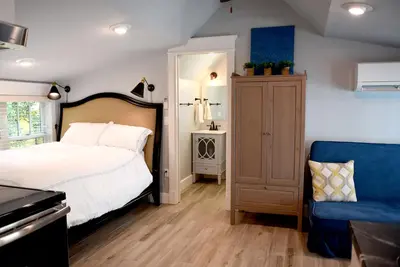 Image de Cozy Garage Apt - Distance de marche du centre-ville, Acl et Sxsw