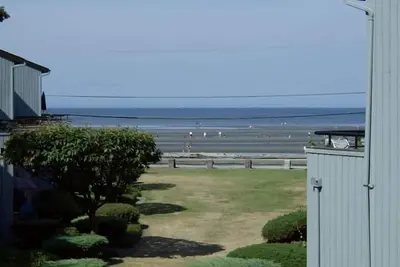 Image de Beach Condo avec Vue magnifique de Birch Bay