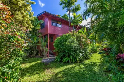 Image de Belle et Immaculée - Promenade à la plage et la ville - 4 personnes