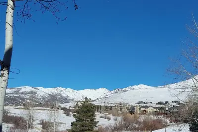 Image de 4 Br condo Moose Hollow au Wolf Creek Resort à côté de Hot Tub