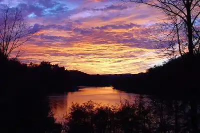 Image de Cette maison est le sommet du lac, vraiment originale mais avec toutes les commodités modernes