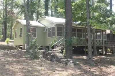 Image de Waterfront House Parfait pour les pêcheurs, les familles ou une escapade romantique