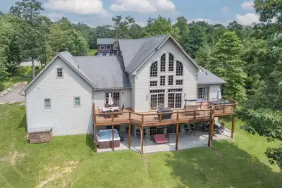 Image de Mountain Magic - Accueil du lac à quelques minutes du Wisp Resort