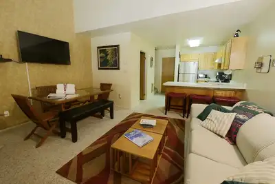 Image de Très bien situé ������� Eden Utah. Hébergement confortable avec une vue magnifique sur la vallée d'Ogden