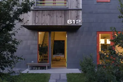 Image de Superbe maison moderne, unique en son genre!