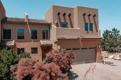 Image de Belle maison de ville Desert Wind à Moab avec 2 Master Suites