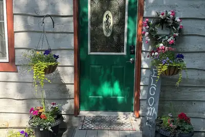 Image de Charmante petite maison à proximité du centre-ville d'Anchorage