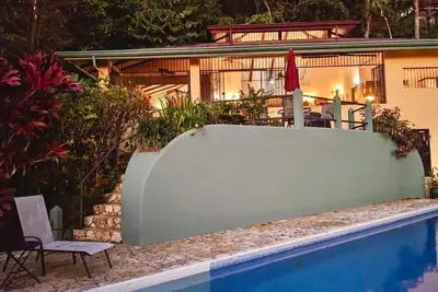 Image de Casa Toucan, Jungle isolée avec vue sur l'océan et piscine de 40 pieds