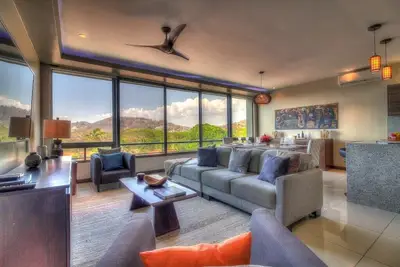 Image de Le meilleur des deux mondes! Condo de luxe moderne à quelques pas de la plage! Spectaculaire