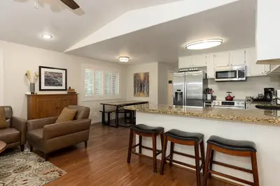 Image de Belle retraite dans le quartier de Galveston sur le côté ouest branché