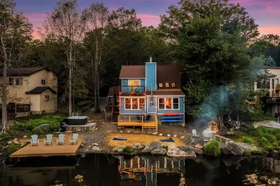 Image de Lakefront Paradise Getaway - Mieux Se RÉVEILLER Au Lac 2