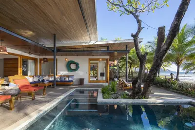 Image de Villa de luxe en bord de mer à Akoya