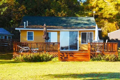 Image de Belle maison de campagne sur le lac Noquebay
