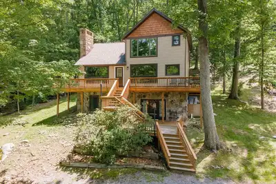 Image de Cherry Creek Retreat - Maison au bord du lac avec lacet privé
