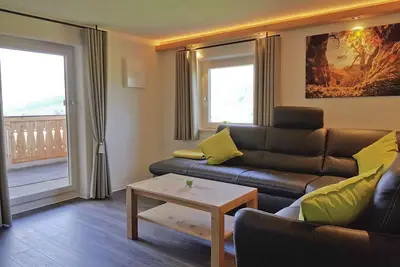 Image de Ferienwohnung \"Bergpanorama Augenschmaus\" (80qm) Terrasse, 2 Schlaf-, 1 Wohnzimmer, Küche extra, 2. Wc, Wlan, max. 4 Personen