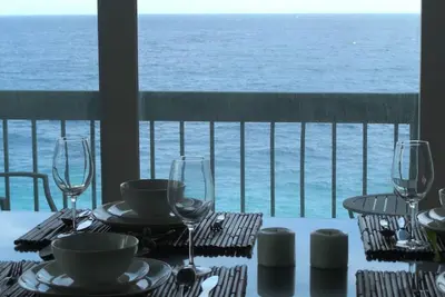 Image de ☆ Échapper à la maison de verre de bord de mer ☆