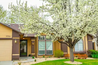 Image de Boise Bicycle Cottage - Profitez des contreforts, 4 piscines, près de Boise River & Downtow