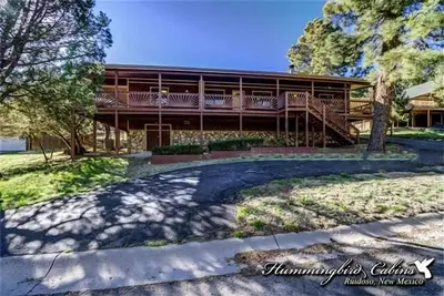 Image de Moon Mountain Lodge: 'Le lieu de séjour préféré de ma famille! '  w / spa et table de billard.