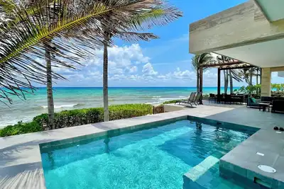 Image de La fabuleuse Casa Glenn-New Beachfront Luxury Home-Playacar Phase One-