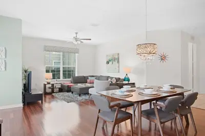 Image de Immense nouveau Vista Cay Luxury Oasis Condo près de la piscine, des parcs à thème et du centre de conventions