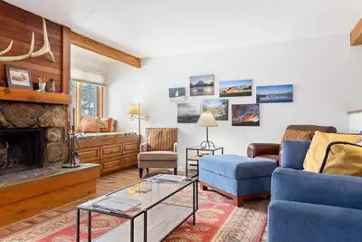 Avant-poste: Bearberry 3413