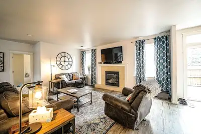 Image de Bend Maison de vacances. 5 minutes en voiture du centre-ville