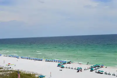 Image de Destin Towers 9th Flr🌴🌴Remodeled Beachfront🌞🌞Awesome Gulf View⛵⛵Curved Tv! ! !