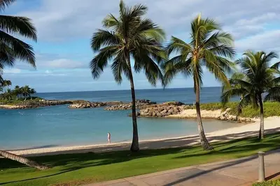 Image de 350 $ / nuit du 1er au 30 septembre 2019. Tour de la plage! Belle vue mer / piscine - 4ème cheminée
