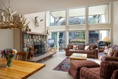 Image de Économies jusqu'à 30% de réduction | Montaneros à Vail | M204