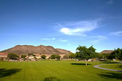 Image de Vista Retreat - Nouvelle propriété spacieuse avec vue imprenable sur la montagne