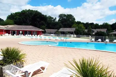 Image de Maison \"Arcachonnais\" lumineuse et classique | Marchez jusqu'à la plage!