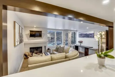 Image de Fifth Avenue # 2: 3 Br / 2 Ba condominium Ă Aspen, pour 8 personnes