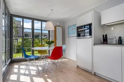 Image de Appartement exclusif dans un emplacement central avec jardin, cheminée, WiFi, Sky, Ps4, Fifa20, karaoké