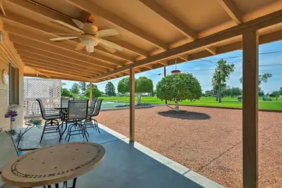 Image de Nouveau Luxe Sun City Home avec terrain de golf sur le Sud