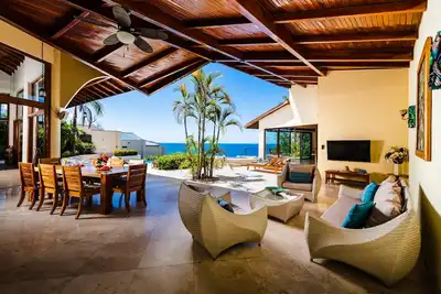 Image de Villa Sunset de luxe avec accès direct à la plage Flamingo