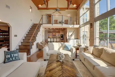 Image de Waterfront Granbury House w / Deck & Dock privé!