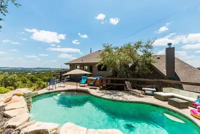Image de Lac Travis Hilltop Sport et eau extravagante 3. Domaine de 5 acres