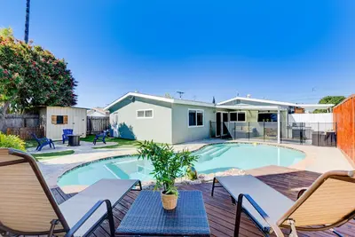 Image de Escapade en famille ★ Piscine ★ proche de tout ★ 4bd