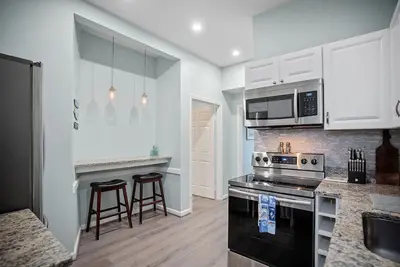 Image de Belle maison d'hôtes récemment rénovée dans le centre-ville, pour 6 personnes à pied de tout