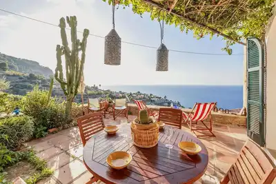 Image de Maison de vacances \"Casa Can Sans\" avec vue sur la mer
