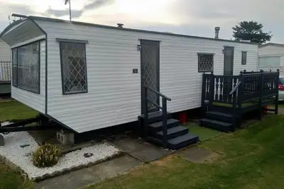 Image de Caravane 2 chambres Ă coucher pour les vacances, chien bienvenus
