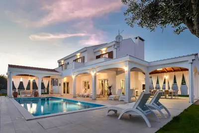 Image de Superbe maison Ă Sestanovac