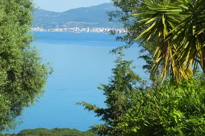 Image de Proche des plages avec un panorama grandiose et un protocole sanitaire renforcé