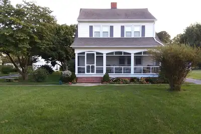 Image de Bienvenue à Mabel Rose - Charmante maison de 3 chambres sur la côte est